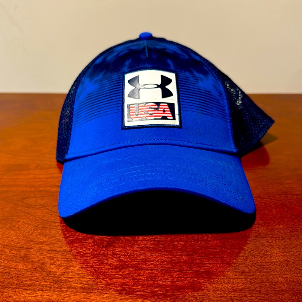 Under Armour trucker USA hat